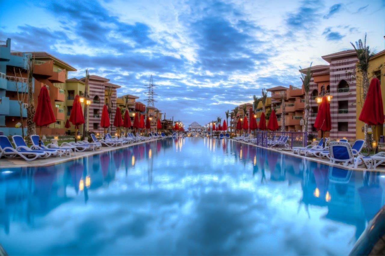 Porto South Beach By Amer Group - Families Only Ain Sukhna Exteriör bild